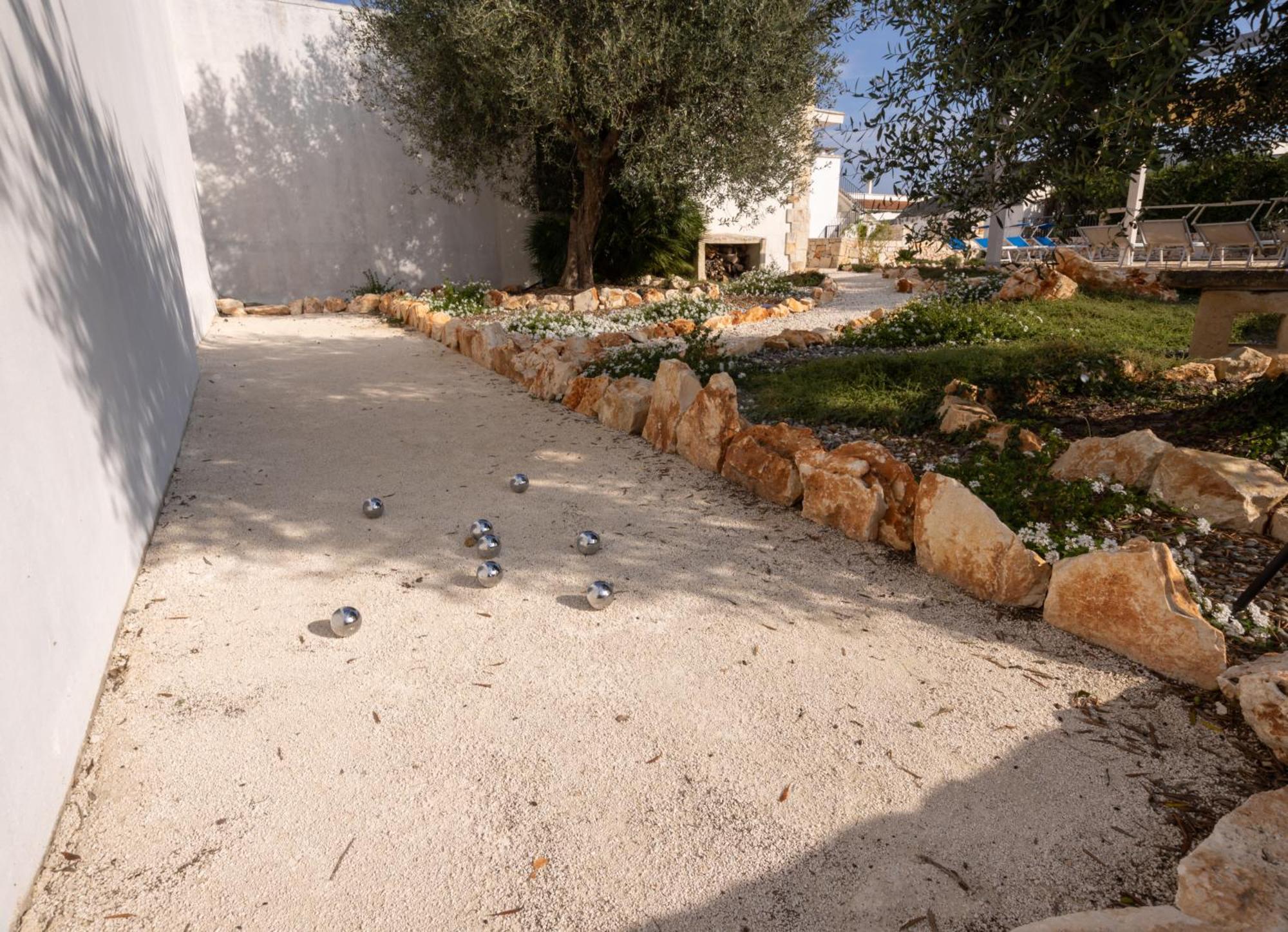 Villa With Trullo And Pool, Alberobello Zewnętrze zdjęcie